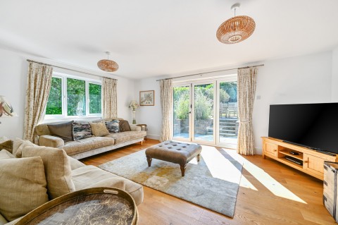 View Full Details for Malrose, Pett Level Road, Pett Level, TN35 4EE