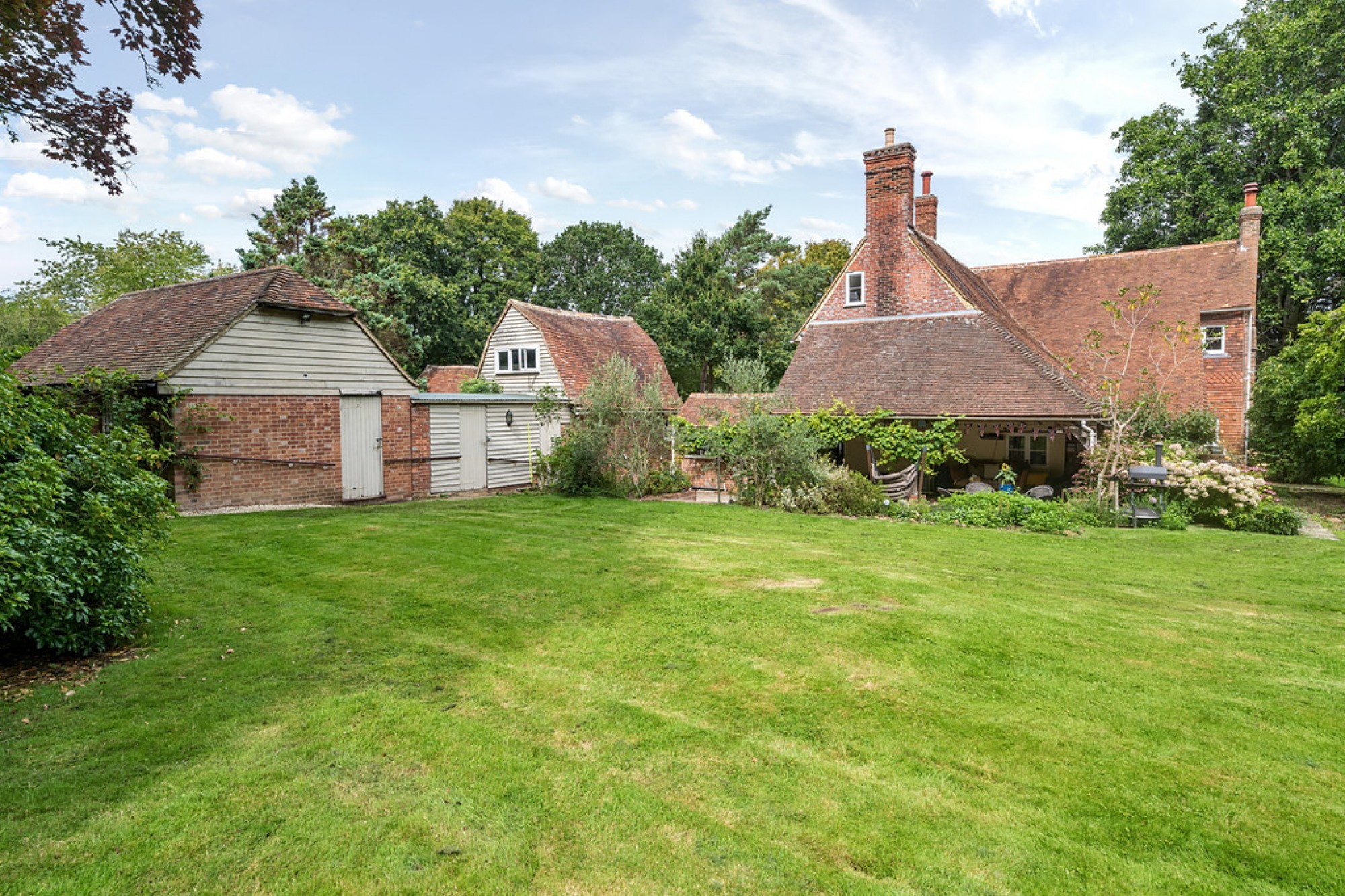 Images for Barnets Hill, Peasmarsh, Rye, East Sussex TN31 6YJ