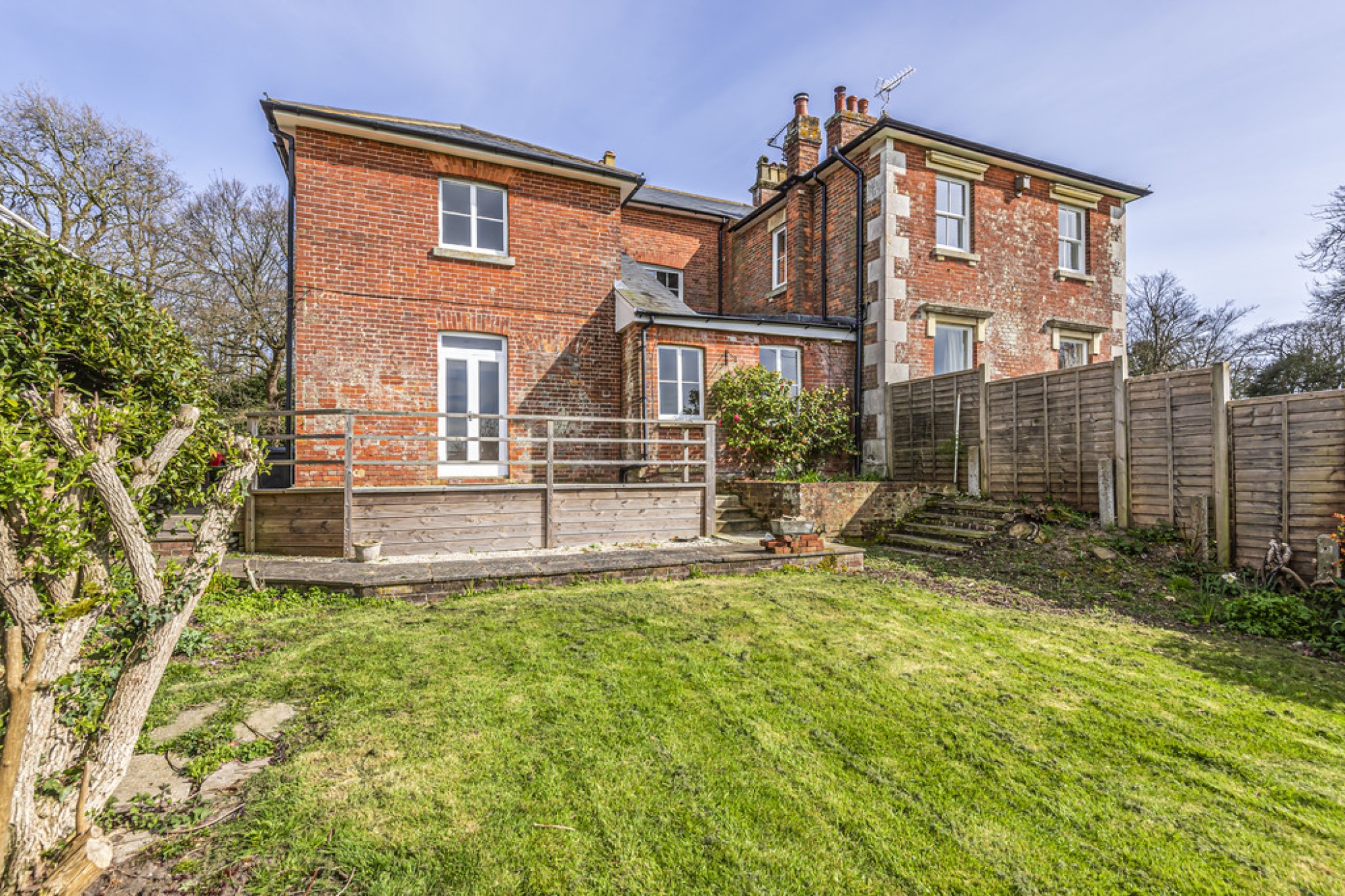Images for Old Rectory Cottage, Rectory Lane, Winchelsea TN36 4JA