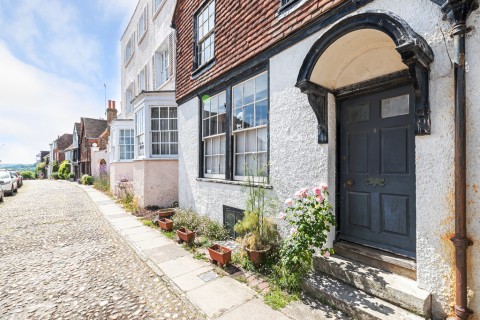 View Full Details for Watchbell Street, Rye, East Sussex TN31 7HA