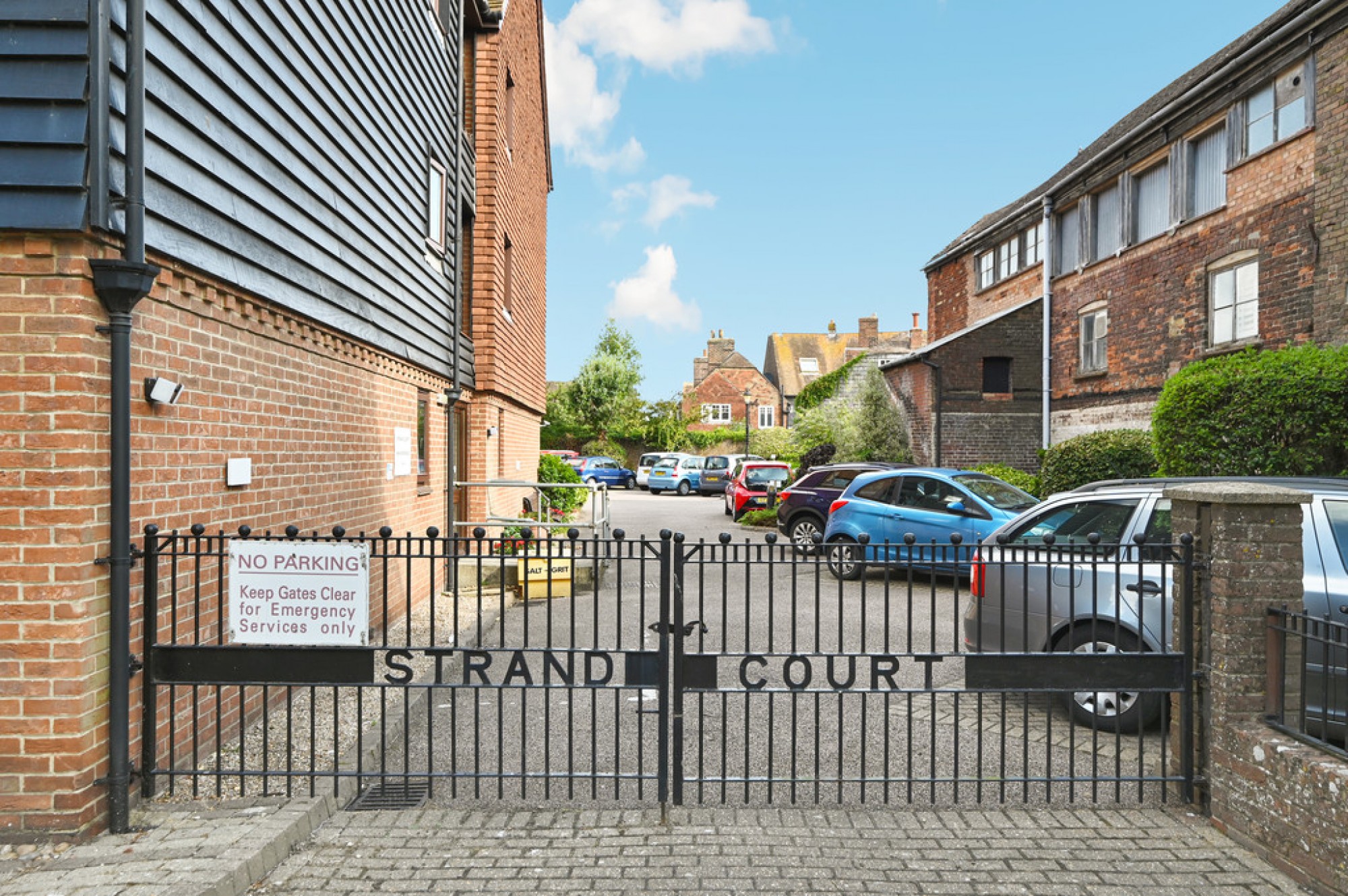 Images for Strand Court, Rye, East Sussex TN31 7AY