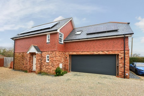 View Full Details for Applegate Court, Appledore, Kent TN26 2AQ