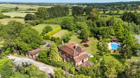 View Full Details for Stone Cum Ebony, Tenterden, Kent TN30 7JG