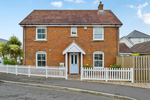View Full Details for Whitesand Drive, Camber tn31 7sj