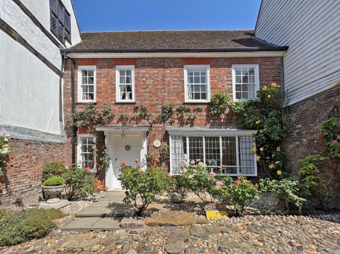 View Full Details for Mermaid Street, Rye, East Sussex TN31 7EU