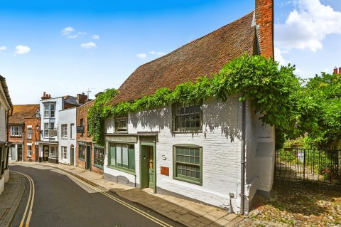 View Full Details for The Mint, Rye, East Sussex TN31 7EN